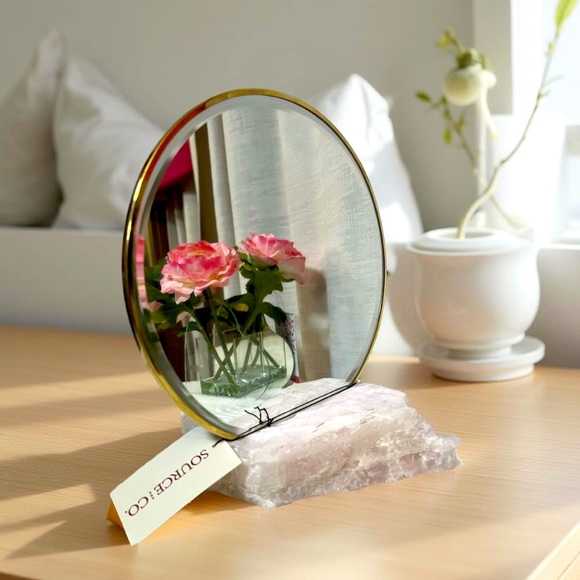 Source and Co. NWT Stunning Genuine Rose Quartz with Round Brass Mounted Mirror - Picture 1 of 8